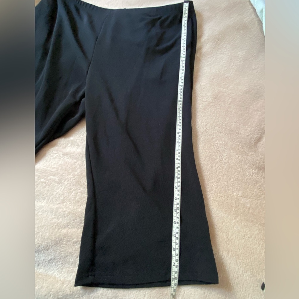 SHEIN EMERY ROSE Plus Solid Capris Pants - Picture 10 of 12